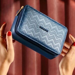 Delta One X Missoni Travel Amenity Case